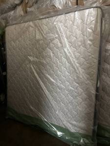 lot 41 image: NEW SEALED Ortho Quilt Mattress  King Size