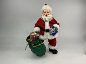 lot 12 image: 2003 Possible Dreams Clothtique Collection Santa Claus Figure
