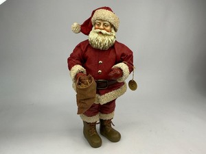 lot 37 image: 1991 Possible Dreams Clothtique Collection Visiting Santa
