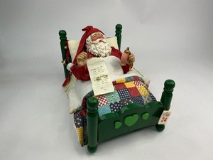 lot 76 image: 1990 Possible Dreams Clothtique Collection Santa in Bed Music Box