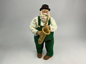 lot 88 image: 2000 Possible Dreams Clothtique Collection Saxophone Irish Santa