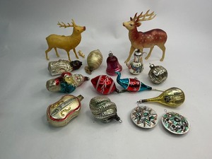 lot 112 image: Vintage Christmas Glass Ornament Lot with Reindeer