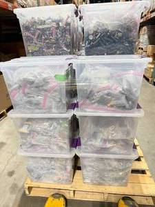 lot 11 image: PALLET OF ASSORTED ELECTRONIC COMPONENTS