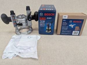 lot 18 image: Bosch Variable-Speed Palm Router Kit