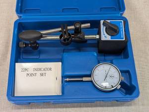 lot 33 image: Dial Indicator with Magnetic Base Set