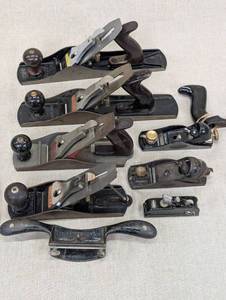 lot 64 image: Collection of Vintage Hand Planes