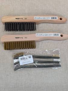 lot 87 image: Set of Forney and OriGlam Wire Brushes