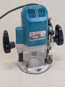 lot 114 image: Makita Electric Router