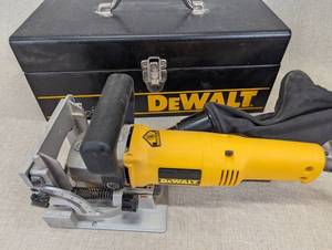 lot 134 image: DeWalt Plate Joiner with Case