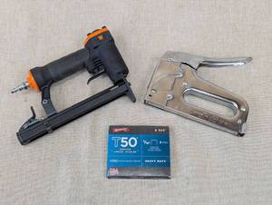 lot 146 image: WEN Pneumatic Stapler and Arrow Manual Stapler with Staples