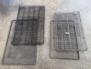 lot 170 image: Set of Two Foldable Metal Wire Cages