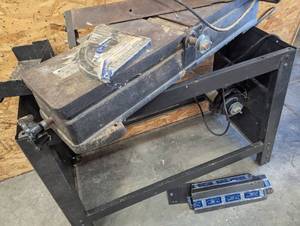 lot 154C image: Craftsman Jointer with 12 HP Motor (Model 113.12181)