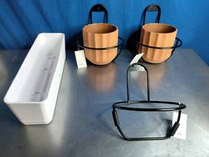 lot 13 image: Wall Hangers and Pots