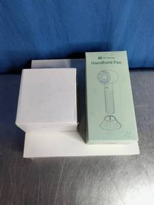 lot 24 image: 3 Mixed Items