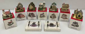 lot 28 image: Misc. AMERICANA Collection Collectible Miniature Buildings And Pewter Figurines (NIB)