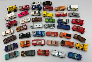lot 88 image: Misc. Vintage Hotwheels