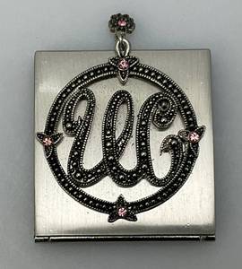 lot 124 image: Jeweled Initial W Compact With Magnification