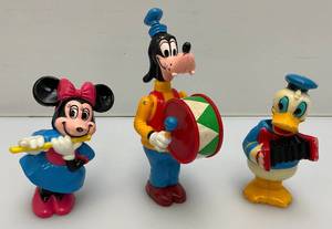 lot 140 image: 1970s  Minnie Mouse, Goofy And Donald Duck Band Characters 4