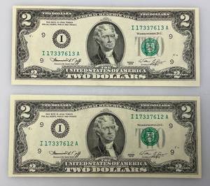 lot 163 image: 1976 US 2 Dollar Bills