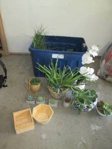 lot 569 image: Variety of faux floral, succulents ...