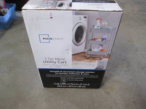 lot 577 image: Main Stays 3-tier Metal utility car...