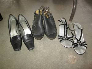 lot 588 image: Trio of assorted womens 11 sandals...