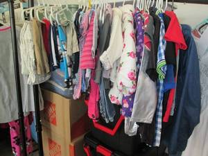 lot 603 image: Wide variety of boys and girls pan...