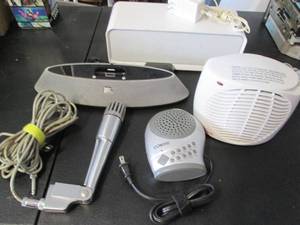 lot 633 image: Desktop space heater, ambience mach...