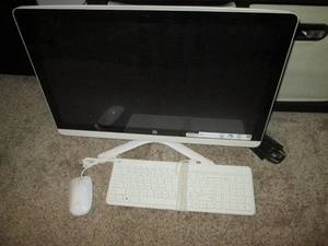 lot 479 image: HP All-in-One 24-G020 23.8 Touchsc...