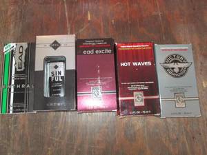 lot 542 image: Lot of 5 new bottles of assorted sc...