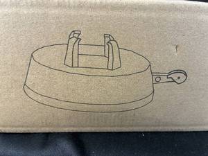 lot 24 image: Heavy Duty Christmas Tree Stand with Clamp - New in Box