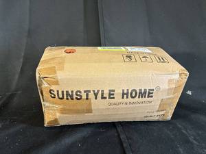 lot 44 image: Sunstyle Home FullQueen Quilt Set in Box