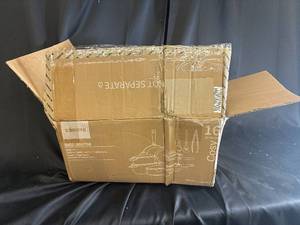 lot 85 image: Carote Cookware 16 piece Set with Utensils and Lids - Assorted Pieces