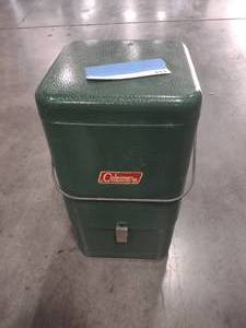 lot 211 image: Vintage Coleman Lantern with case