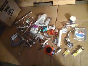 lot 98 image: Miscellaneous Plumbing items