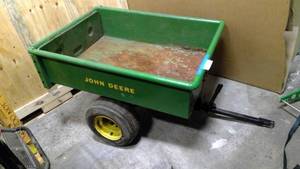 lot 21 image: John Deere Yard Trailer