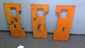 lot 34 image: Heavy Duty panels possible bobcat parts