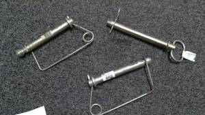 lot 41 image: Hitch Pins