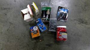 lot 135 image: Assorted Electrical Wire Nuts