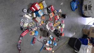 lot 177 image: Automotive Items