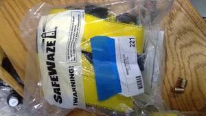 lot 221 image: Safe waze harness