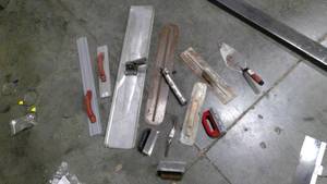 lot 243 image: Concrete tools