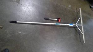 lot 278 image: Landscape rake, measuring wheel