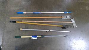 lot 282 image: Painting sticks