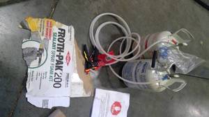 lot 326 image: Spray foam kit