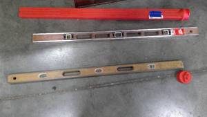 lot 345 image: Empire Level and case