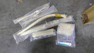 lot 366 image: Zip ties