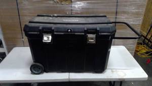 lot 376 image: Stanley rolling tool chest