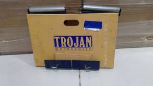 lot 385 image: Trojan workcenter Portable work center