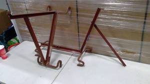 lot 389 image: Ladder scafolding mount